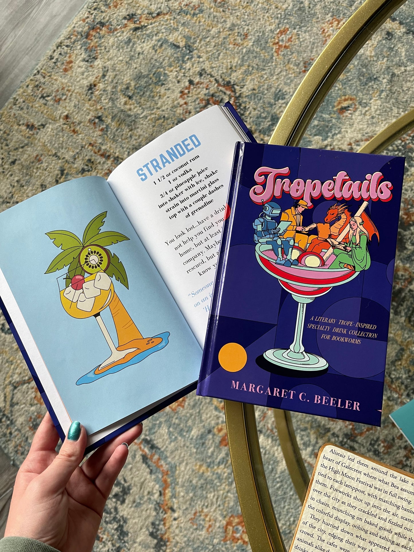 Tropetails: A Cocktail and Mocktail Recipe Book for Bookworms
